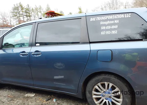 2015 Toyota Sienna Xle 8 Passenger from USA, damaged, VIN 5TDYK3DC2FS628909